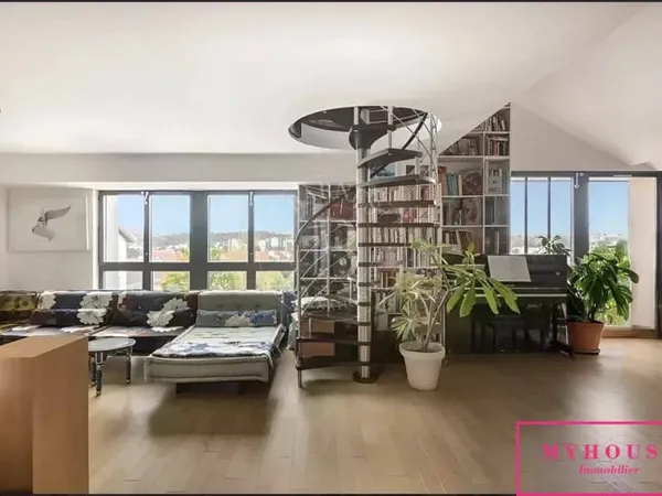 Appartement 3 pièces 100 m² 