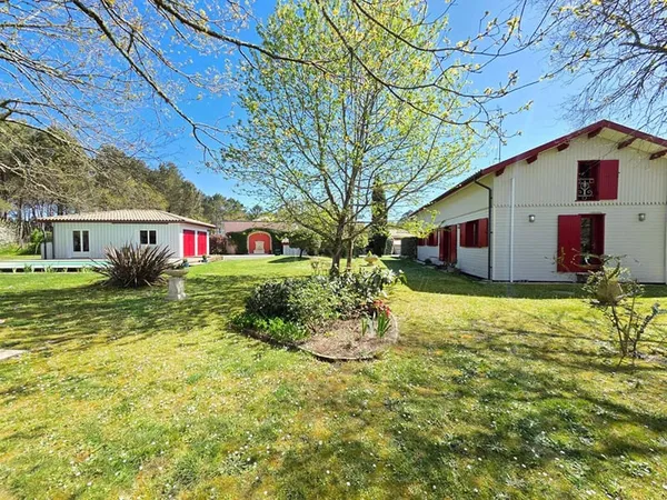 Maison 6 pièces 120 m² 