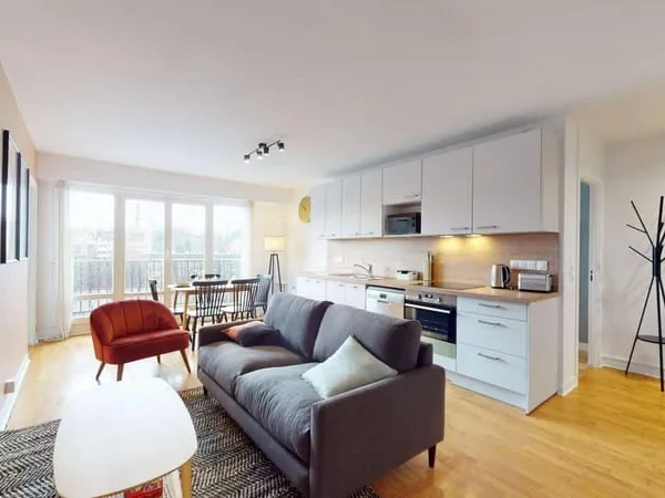Appartement 6 pièces 94 m² 