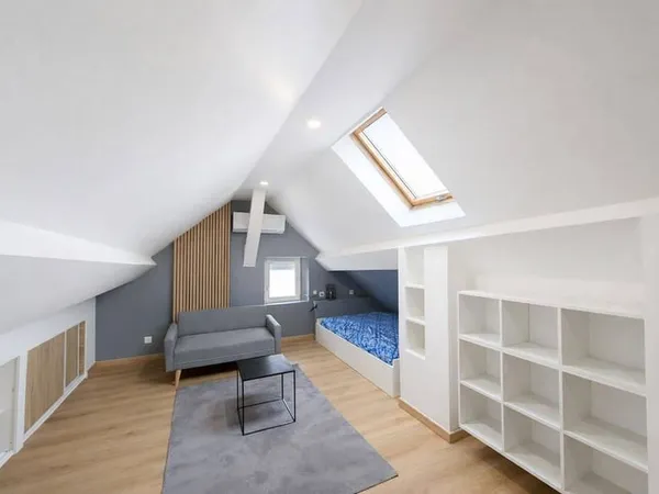 Studio 1 pièce 19 m² 