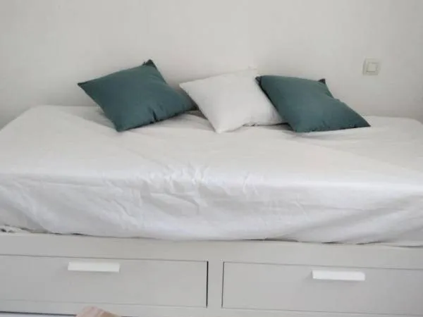 Studio 1 pièce 24 m² 