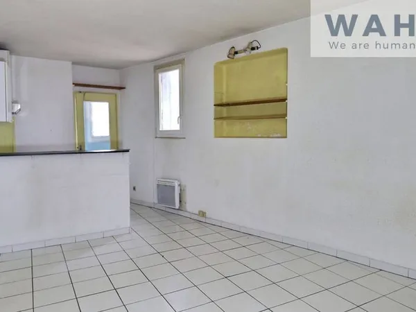 Studio 1 pièce 25 m² 