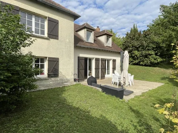 Maison 8 pièces 150 m² 