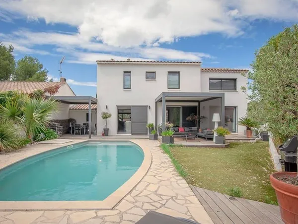 Maison 5 pièces 150 m² 