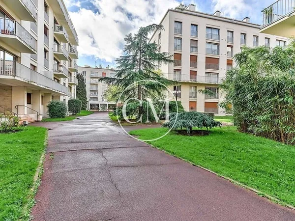 Appartement 3 pièces 79 m² 