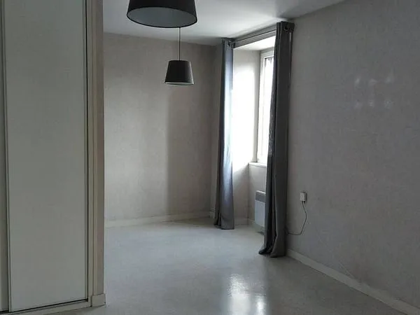 Appartement 1 pièce 28 m² 