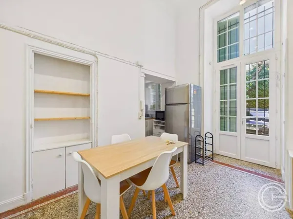 Appartement 1 pièce 33 m² 