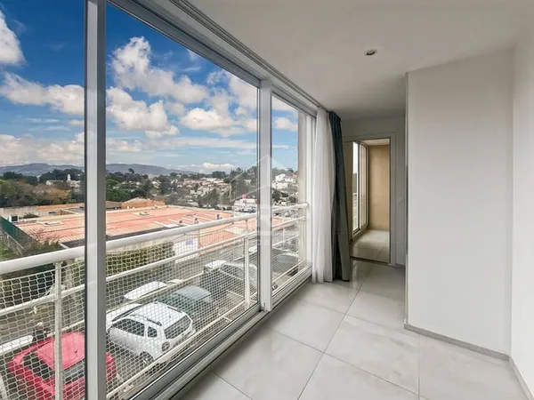 Appartement 2 pièces 63 m² 