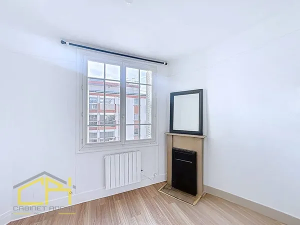 Studio 1 pièce 19 m² 
