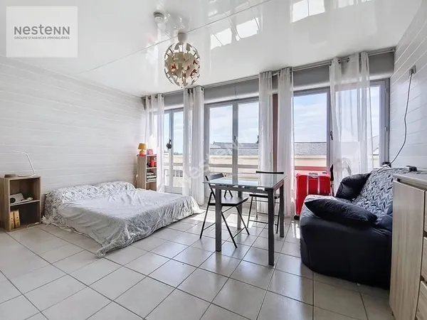 Studio 1 pièce 27 m² 