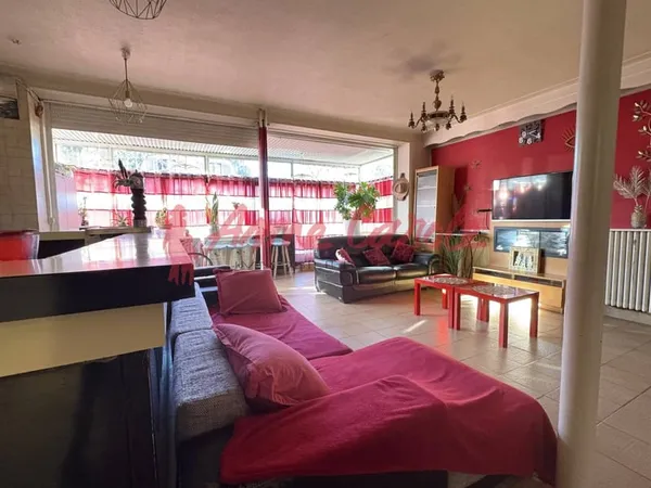 Appartement 3 pièces 84 m² 