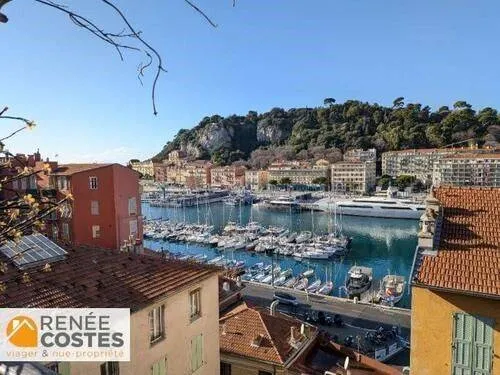 Appartement 4 pièces 77 m² 
