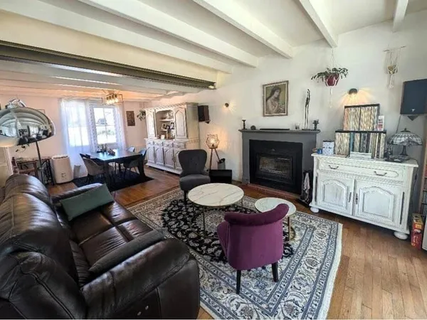 Maison 8 pièces 177 m² 