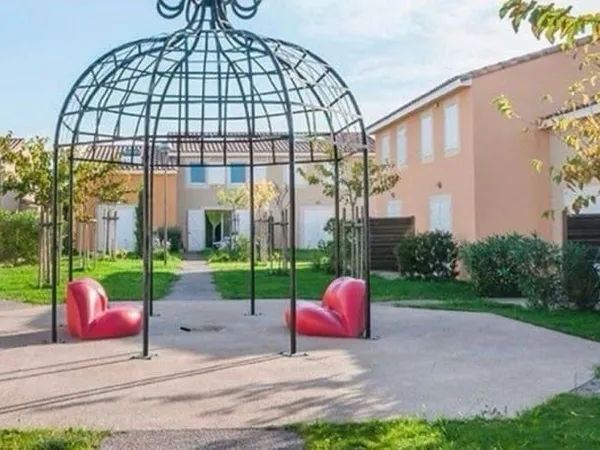 Maison 3 pièces 453 m² 