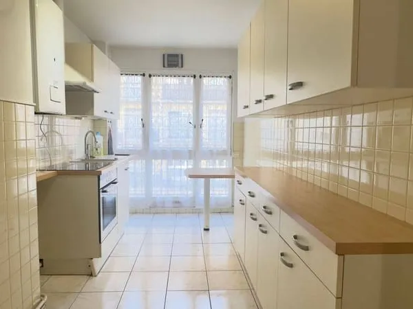 Appartement 3 pièces 61 m² 