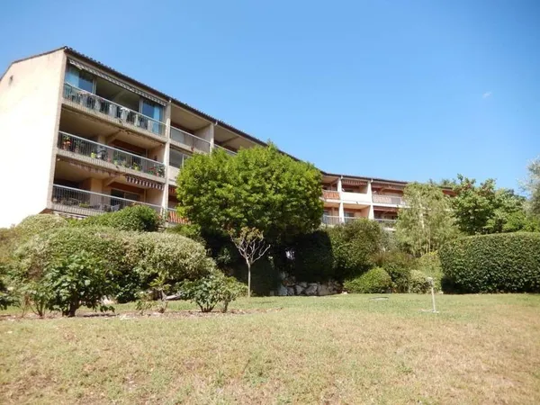 Appartement 2 pièces 63 m² 