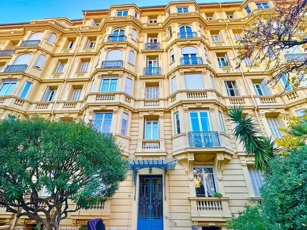 Appartement 4 pièces 102 m² 