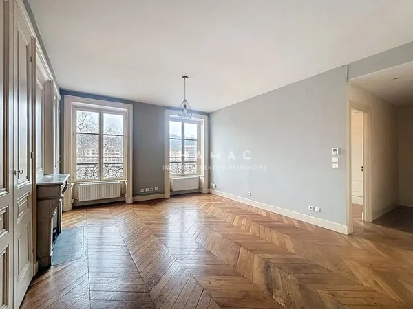 Appartement 3 pièces 64 m² 