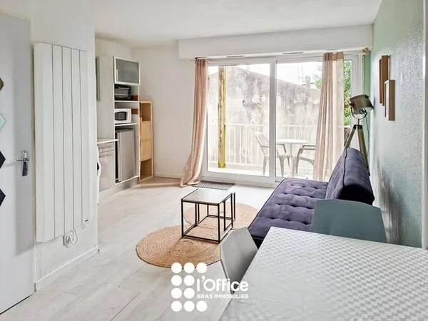 Studio 1 pièce 21 m² 