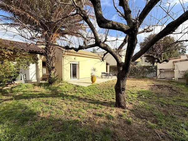 Maison de plain-pied 2 pièces 56 m² 