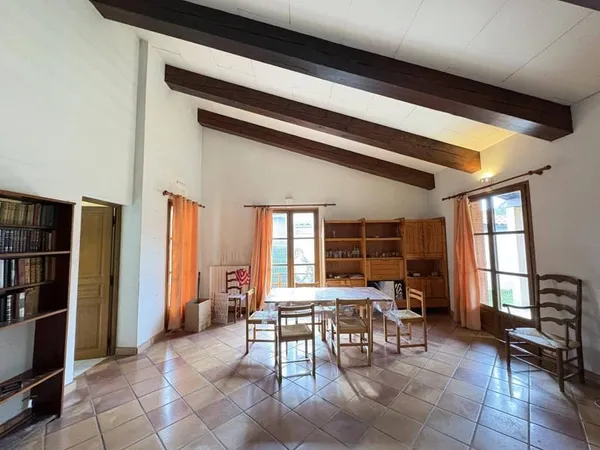 Maison de plain-pied 4 pièces 104 m² 