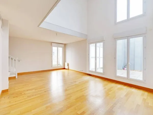 Duplex 5 pièces 101 m² 