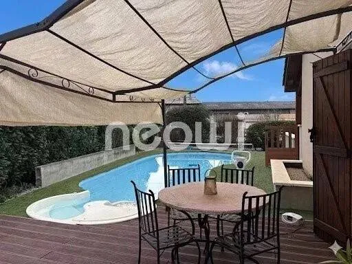 Maison de plain-pied 5 pièces 98 m²