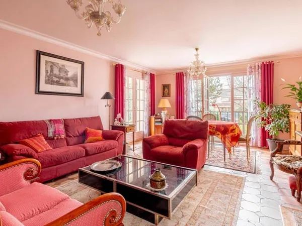 Maison 5 pièces 150 m² 