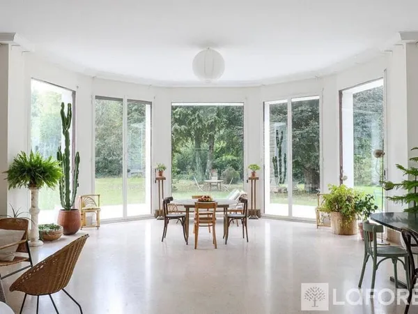 Maison 8 pièces 308 m² 