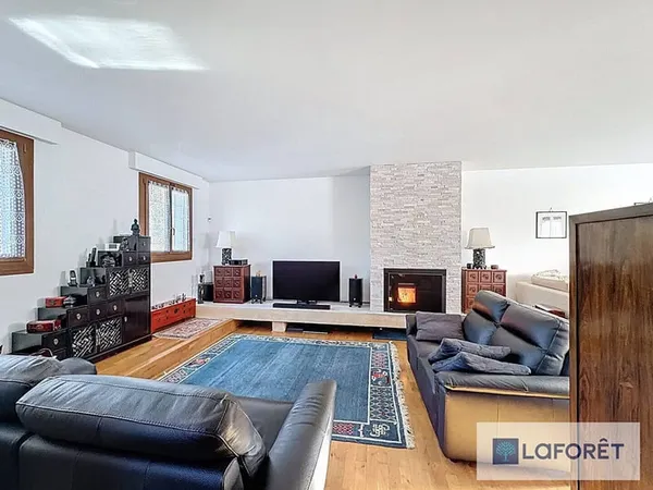 Maison 7 pièces 154 m² 
