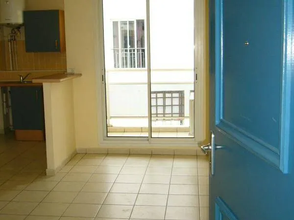 Studio 1 pièce 19 m² 