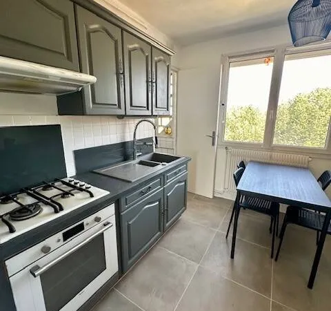 Appartement 4 pièces 65 m² 