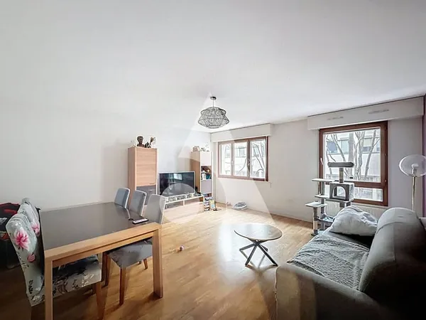 Appartement 4 pièces 81 m² 