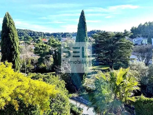 Maison 6 pièces 165 m² 