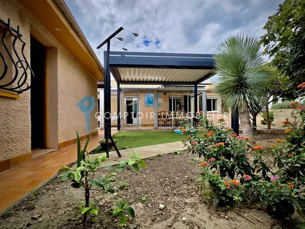 Maison de plain-pied 3 pièces 88 m² 