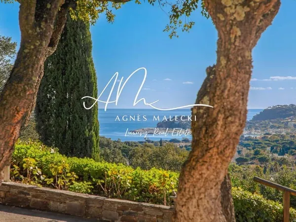 Villa 8 pièces 176 m² 
