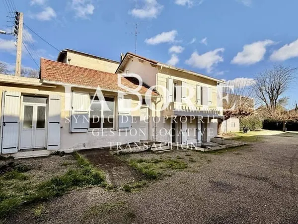 Maison 6 pièces 122 m² 