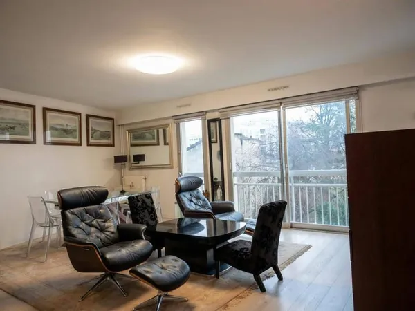 Appartement 2 pièces 72 m² 