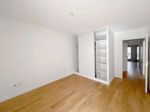 Appartement 4 pièces 81 m² 