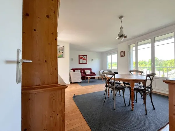 Appartement 5 pièces 79 m² 