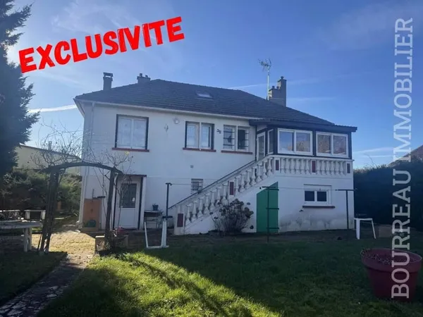 Maison 10 pièces 135 m² 