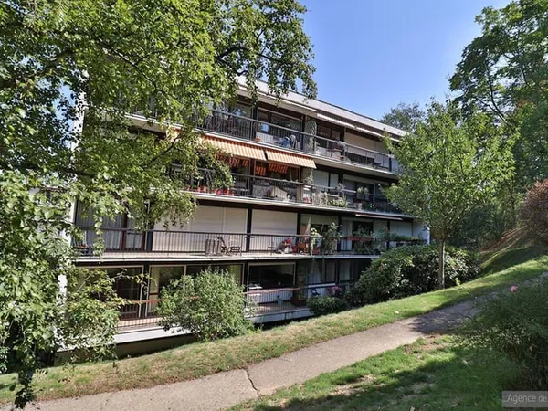 Triplex 3 pièces 71 m² 