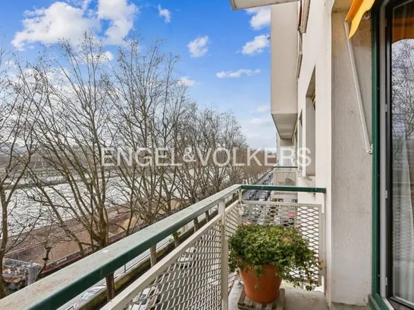 Appartement 4 pièces 93 m² 