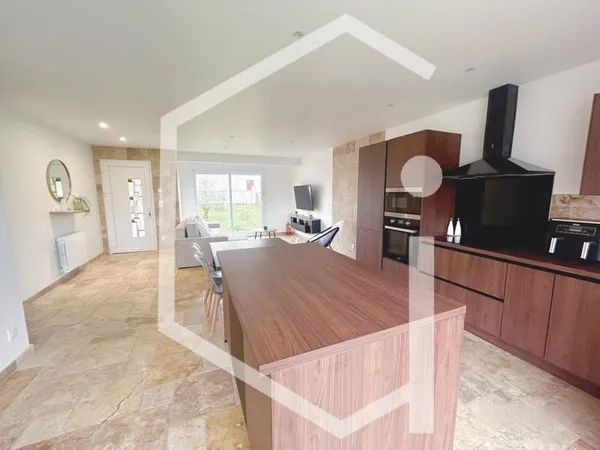 Maison de plain-pied 4 pièces 100 m² 