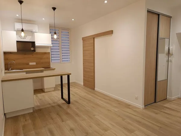 Appartement 1 pièce 25 m² 