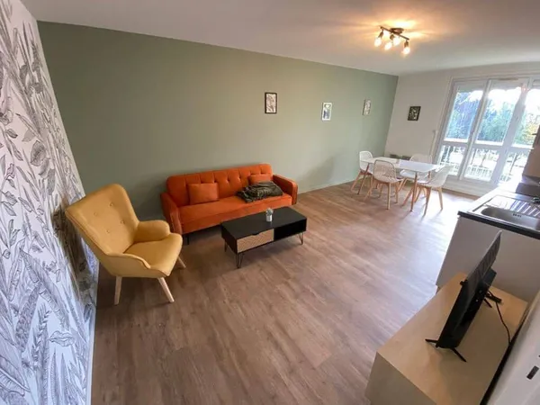 Appartement 5 pièces 15 m² 