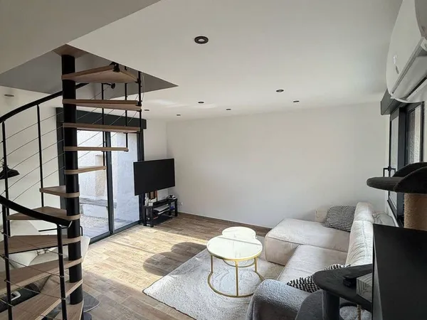Maison 1 pièce 95 m² 