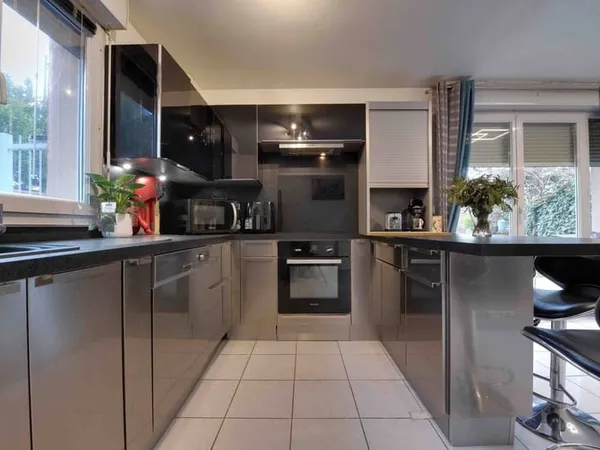Appartement 3 pièces 64 m² 