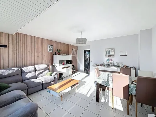 Appartement 5 pièces 84 m² 