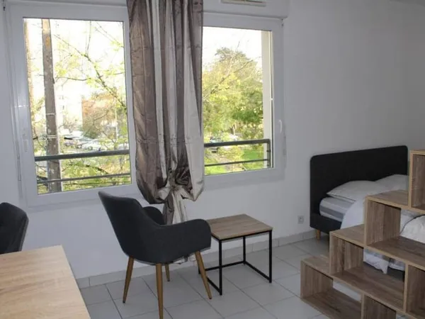 Studio 1 pièce 29 m² 
